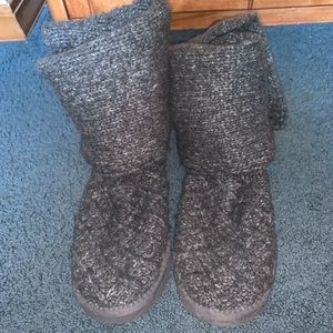 UGG Australia Gray Lattice Cardy Boot